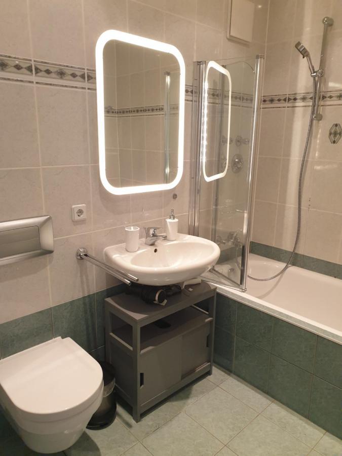 *****Saxonia De Luxe***** Neue & Hochwertige 50Qm² 2-Zimmer-Ferienwohnung In Chemnitz Mit Parkplatz & Wie Zuhause Wohlfuehlatmosphaere - My Feel@Home Apartment In เคมนิตซ์ ภายนอก รูปภาพ