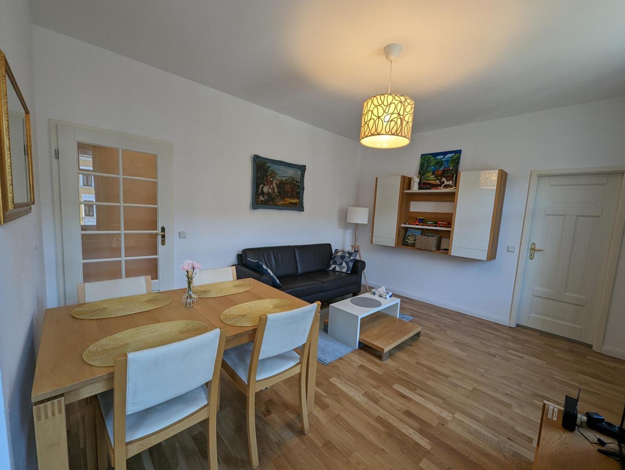 *****Saxonia De Luxe***** Neue & Hochwertige 50Qm² 2-Zimmer-Ferienwohnung In Chemnitz Mit Parkplatz & Wie Zuhause Wohlfuehlatmosphaere - My Feel@Home Apartment In เคมนิตซ์ ภายนอก รูปภาพ